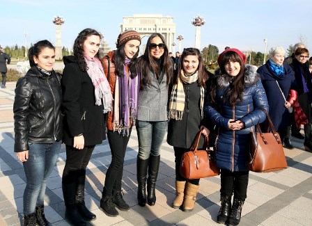 Leyla Əliyevanın Gəncədən FOTOLARI